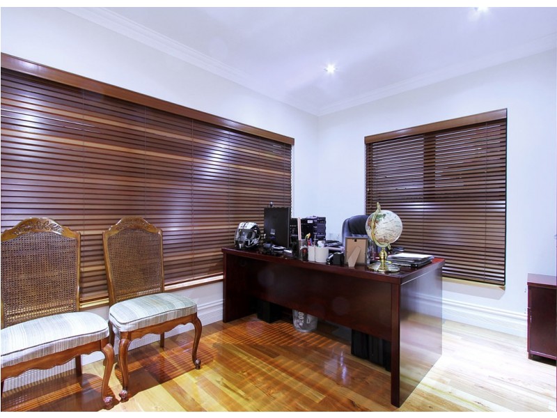 18 Bencubbin Crescent, Dianella WA 6059