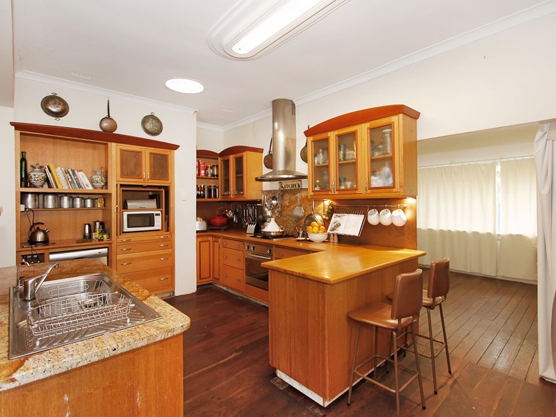 59 Fourth Ave, Eden Hill WA 6054