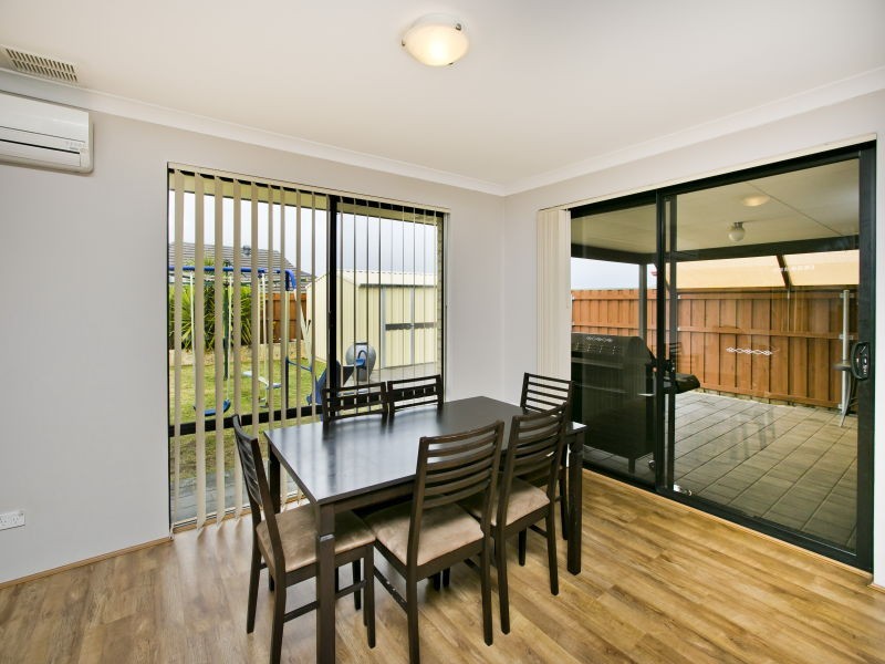 24 Hatfield Road, Ellenbrook WA 6069