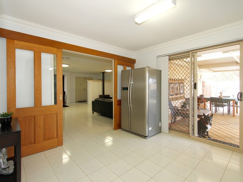 27 McCrae Pass, Canning Vale WA 6155