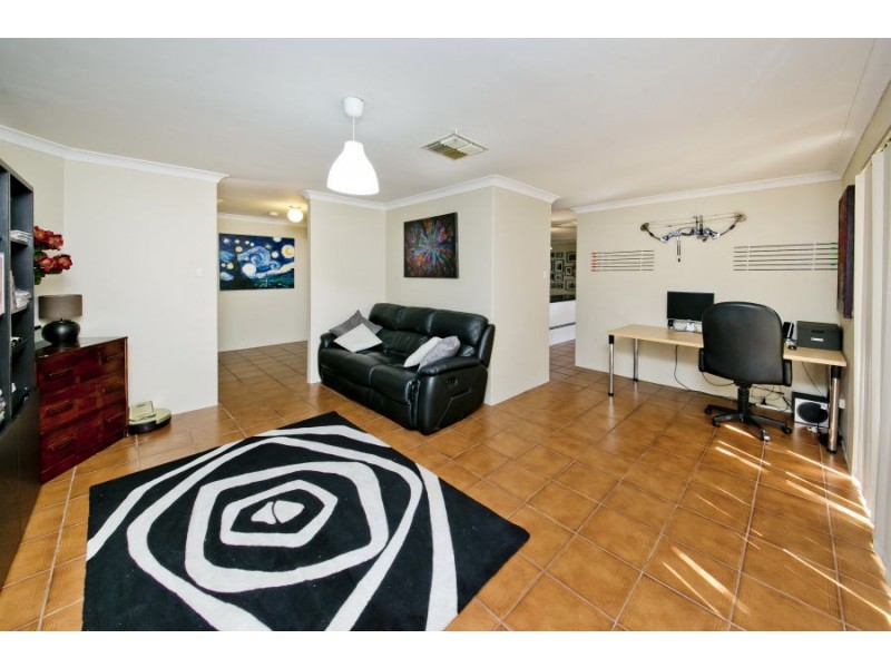 7 Salacia Court, Alexander Heights WA 6064