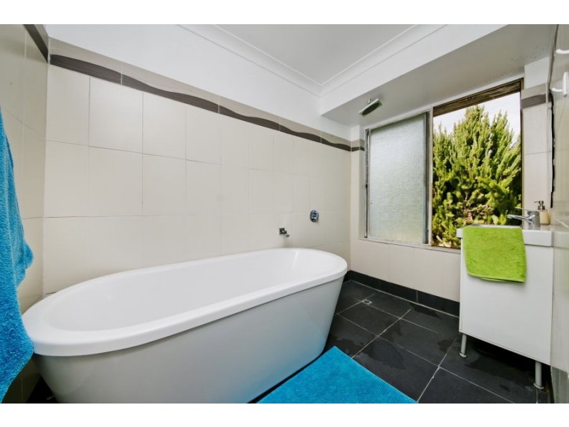 7 Salacia Court, Alexander Heights WA 6064