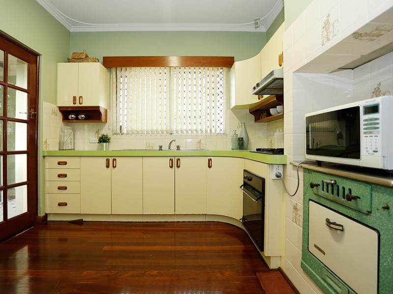 172 Roberts Road, Rivervale WA 6103