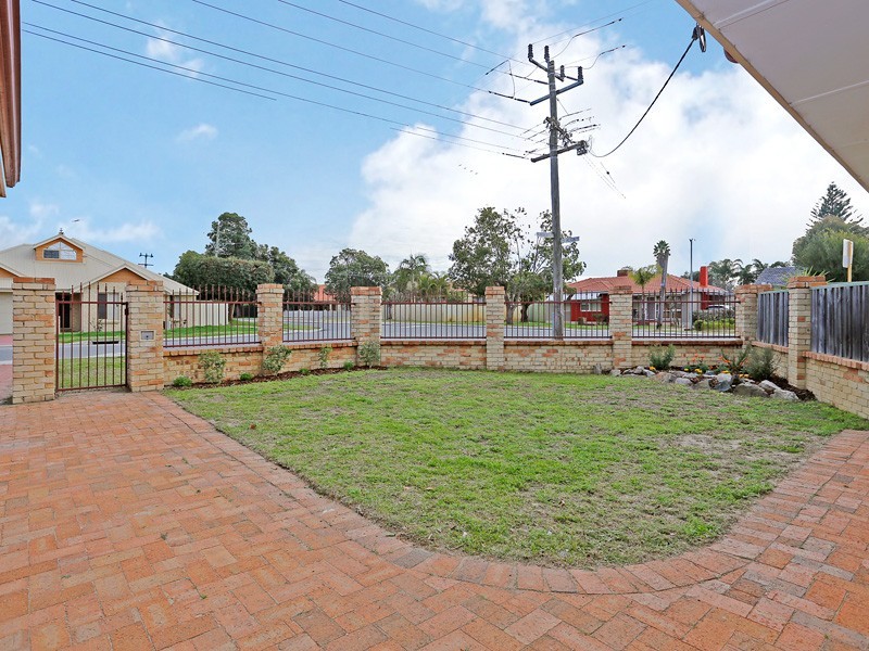 172 Roberts Road, Rivervale WA 6103