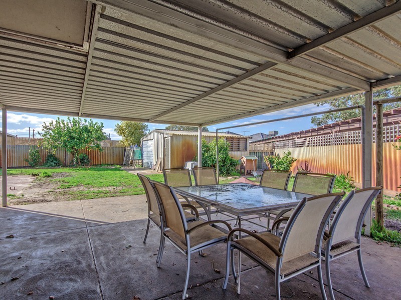 30 Sproxton Way, Embleton WA 6062