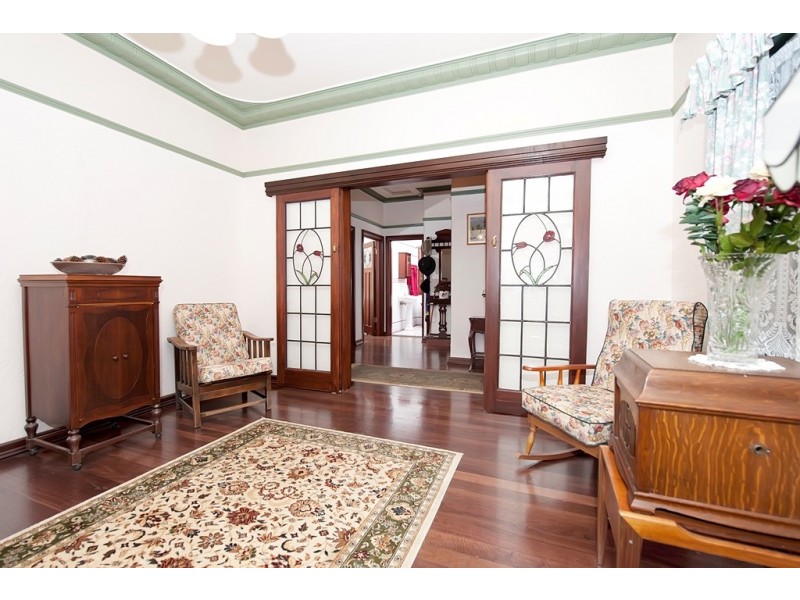 97 Holmfirth Street, Coolbinia WA 6050