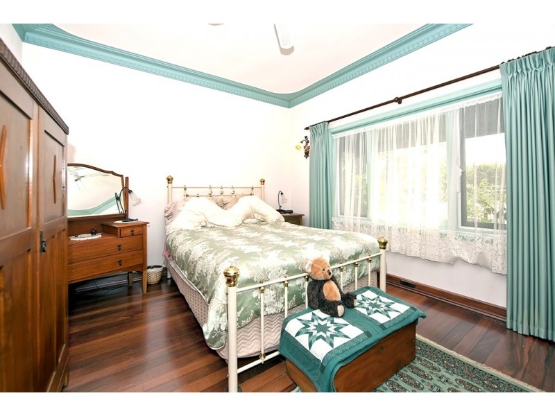 97 Holmfirth Street, Coolbinia WA 6050