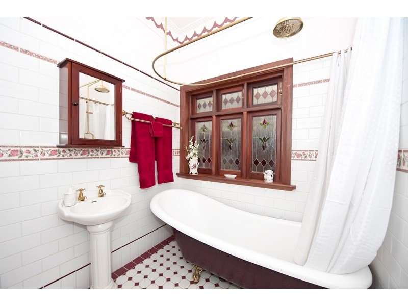 97 Holmfirth Street, Coolbinia WA 6050