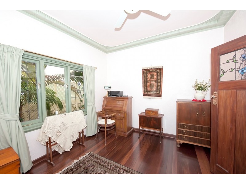 97 Holmfirth Street, Coolbinia WA 6050