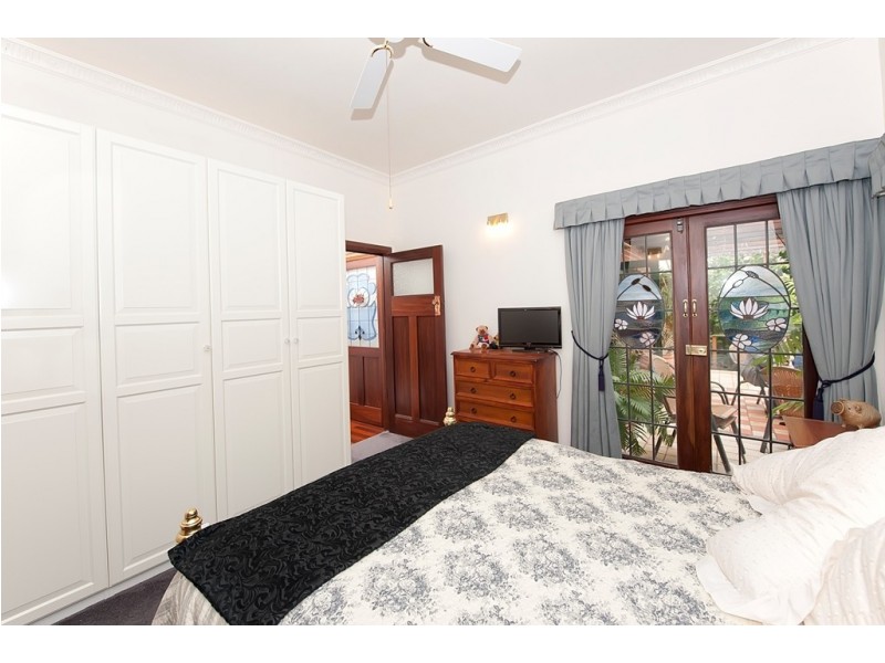 97 Holmfirth Street, Coolbinia WA 6050