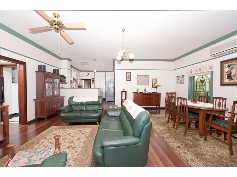 97 Holmfirth Street, Coolbinia WA 6050