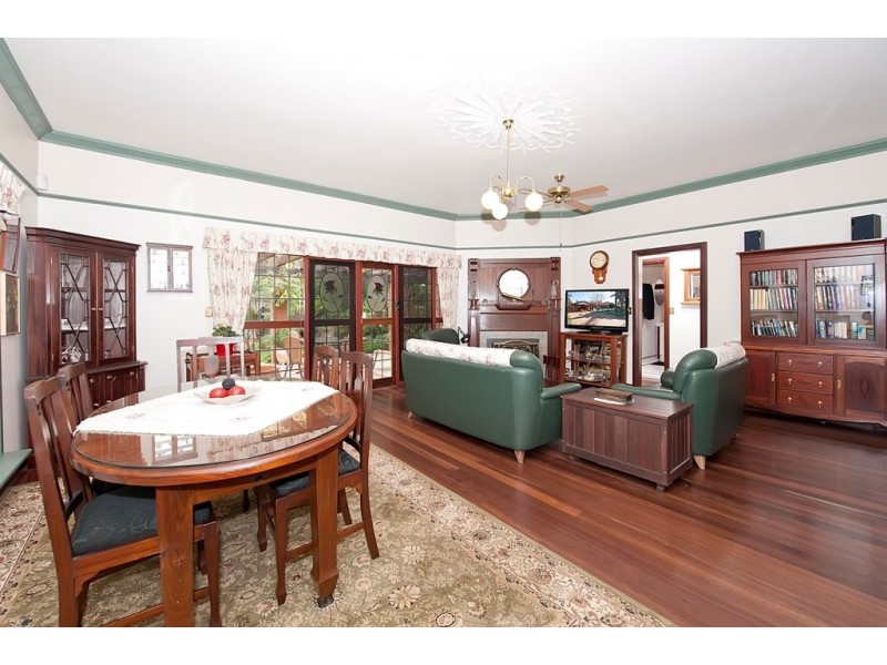 97 Holmfirth Street, Coolbinia WA 6050