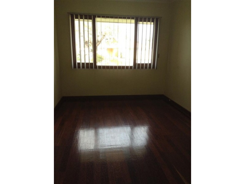 33 Bradley Way, Lockridge WA 6054