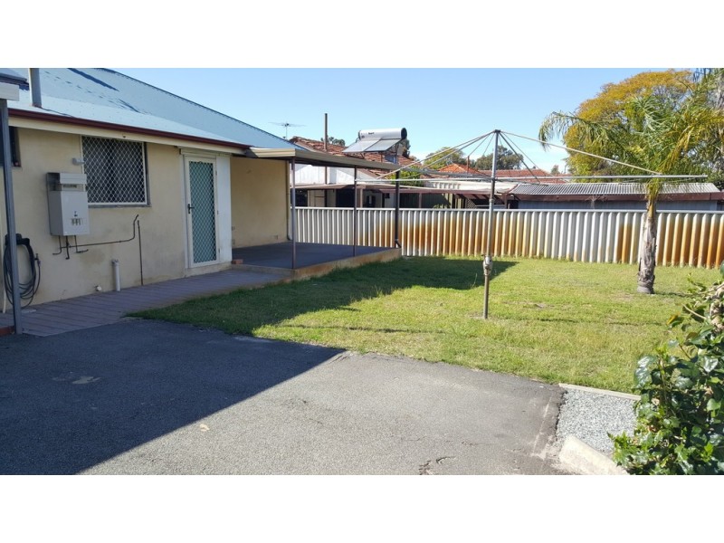 33 Bradley Way, Lockridge WA 6054