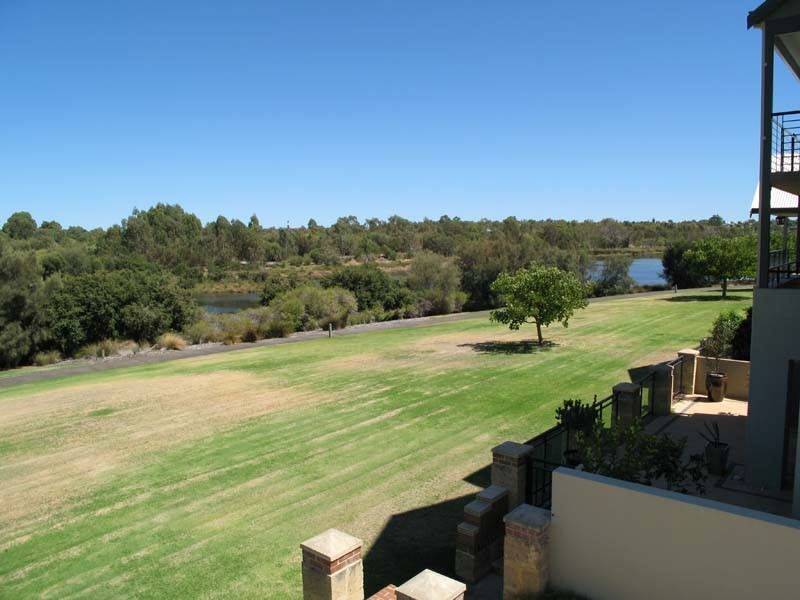 26 Riverina Drive, Ascot WA 6104