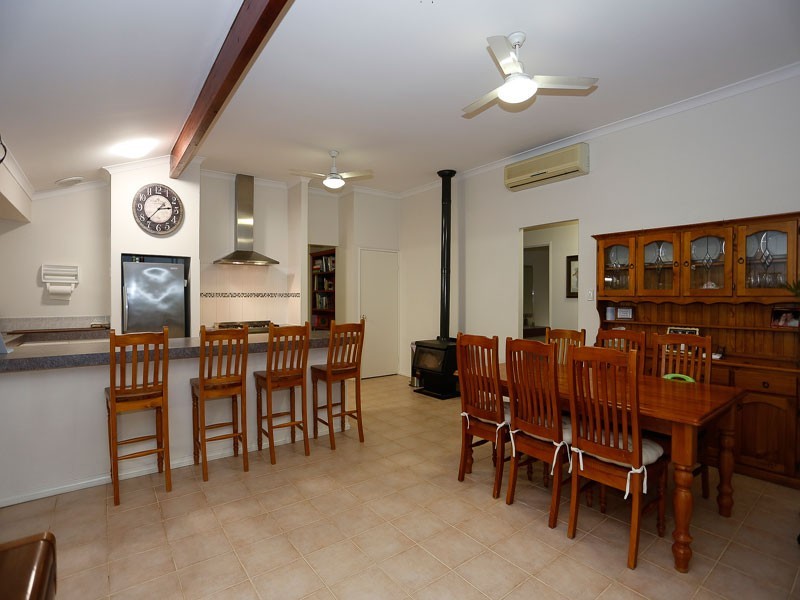 5 Bourke View, Jane Brook WA 6056