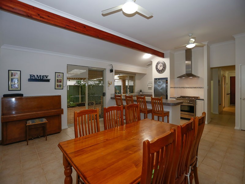 5 Bourke View, Jane Brook WA 6056