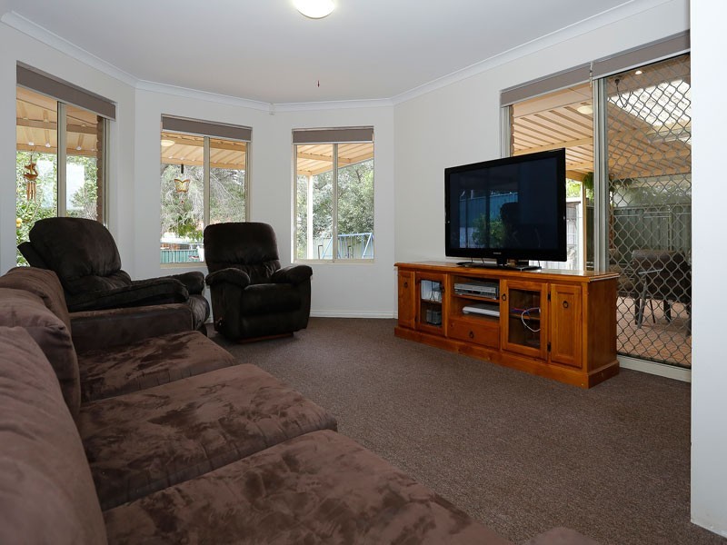 5 Bourke View, Jane Brook WA 6056