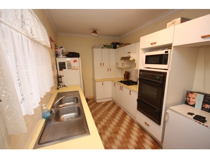 17 Lilac Place, Dianella WA 6059