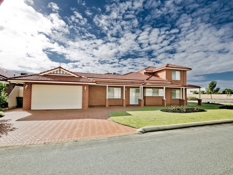 1 Redgate Lane, Dianella WA 6059