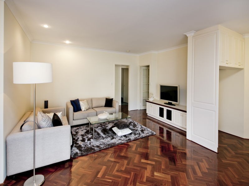 1 Redgate Lane, Dianella WA 6059