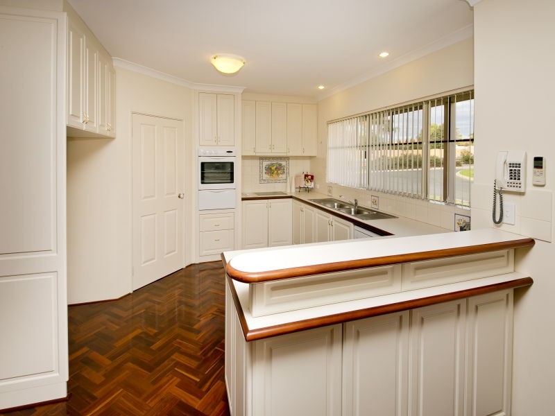 1 Redgate Lane, Dianella WA 6059