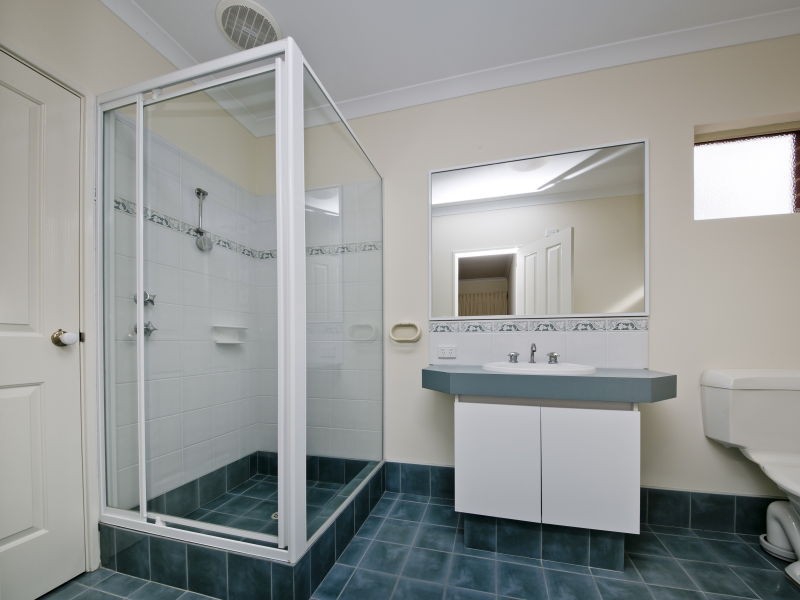 1 Redgate Lane, Dianella WA 6059