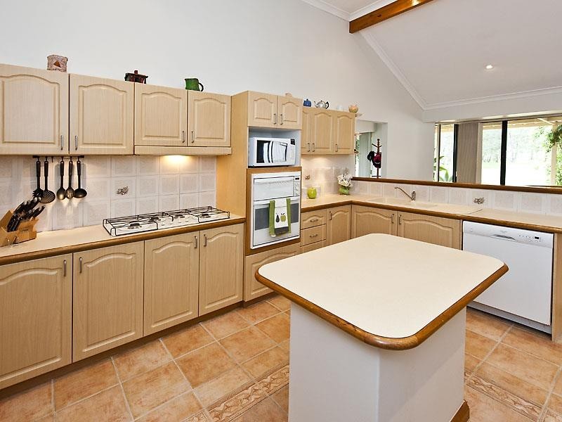 66 Racy Prince Court, Byford WA 6122