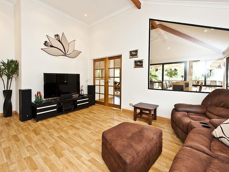 66 Racy Prince Court, Byford WA 6122