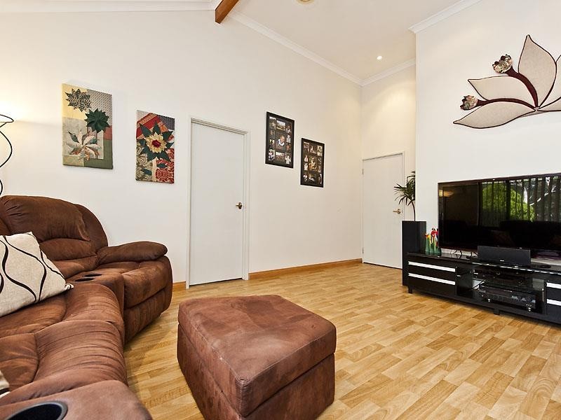 66 Racy Prince Court, Byford WA 6122