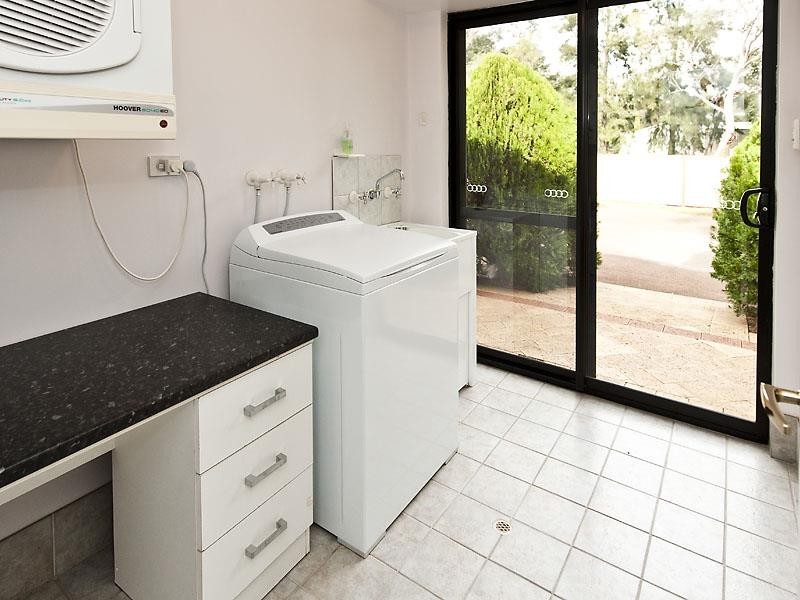 66 Racy Prince Court, Byford WA 6122