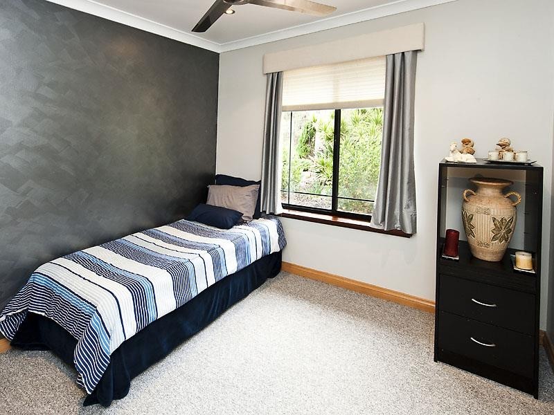 66 Racy Prince Court, Byford WA 6122