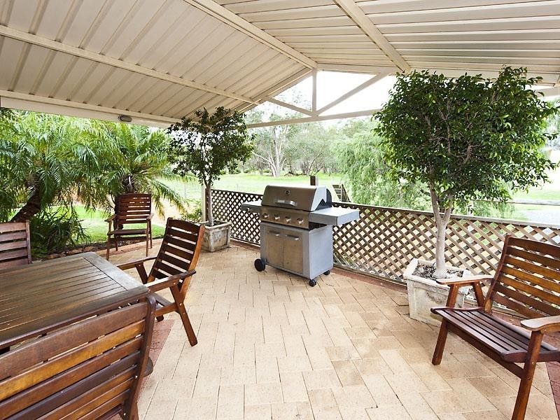 66 Racy Prince Court, Byford WA 6122