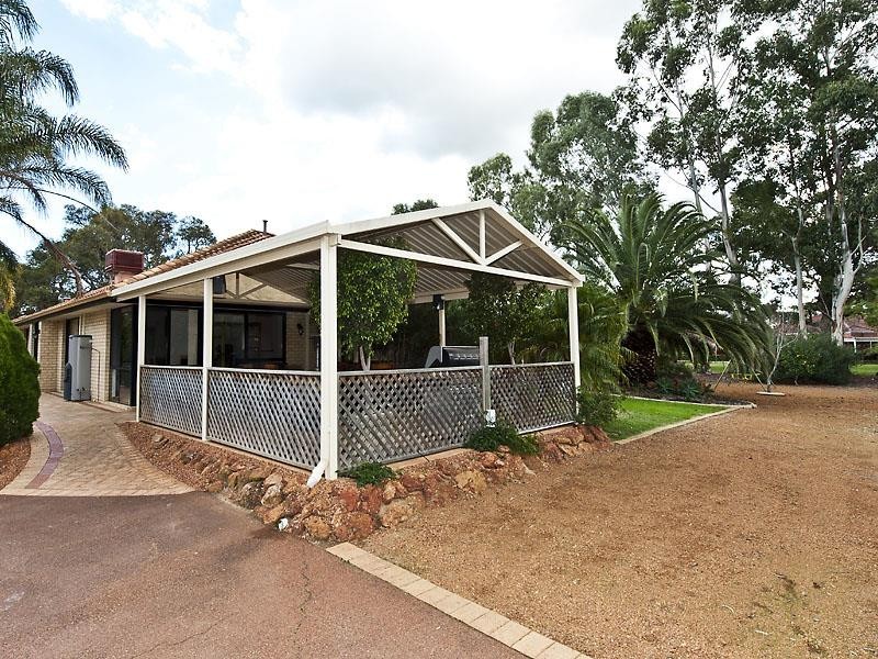 66 Racy Prince Court, Byford WA 6122