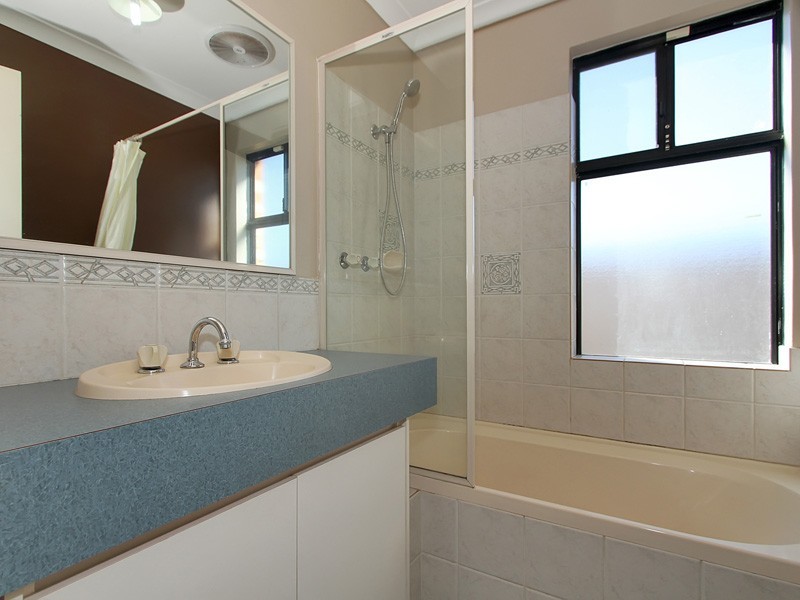 41 Lombardy Crescent, Caversham WA 6055