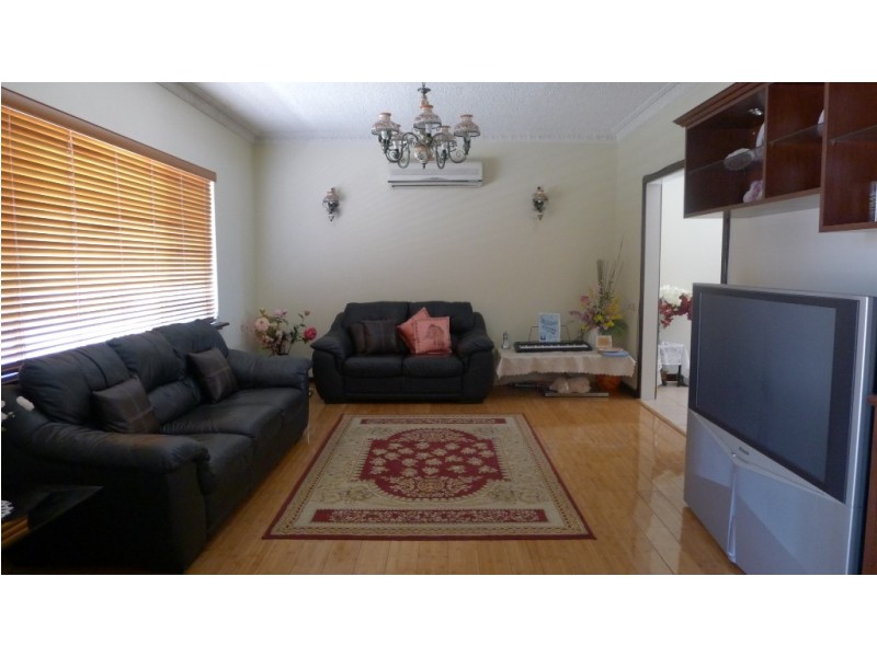 372 Alexander Drive, Dianella WA 6059