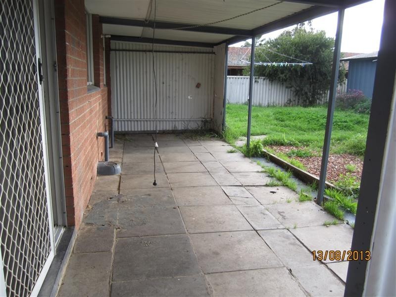 72 Ewart Street, Midland WA 6056