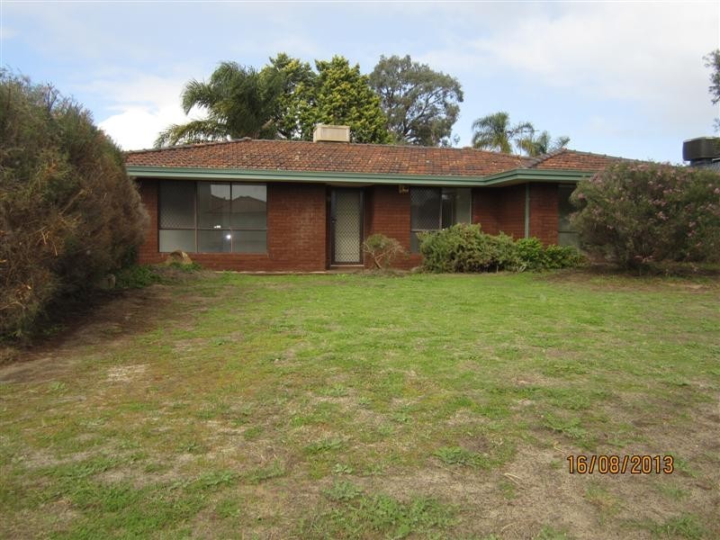 27 Littlemore Way, Eden Hill WA 6054