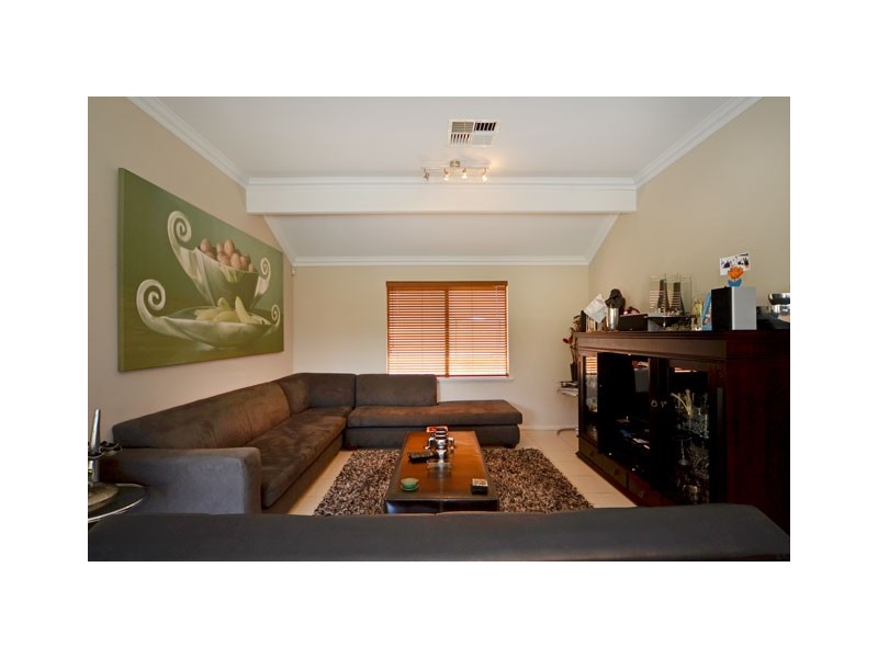 29 Cherrywood Avenue, Dianella WA 6059