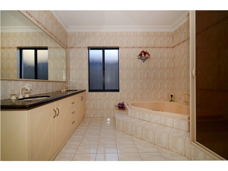 1 Boyup Lane, Dianella WA 6059