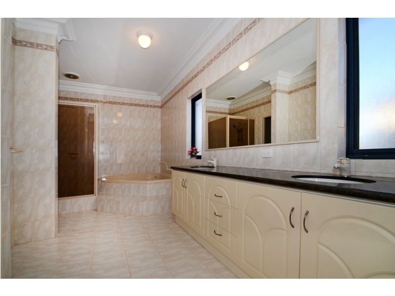 1 Boyup Lane, Dianella WA 6059