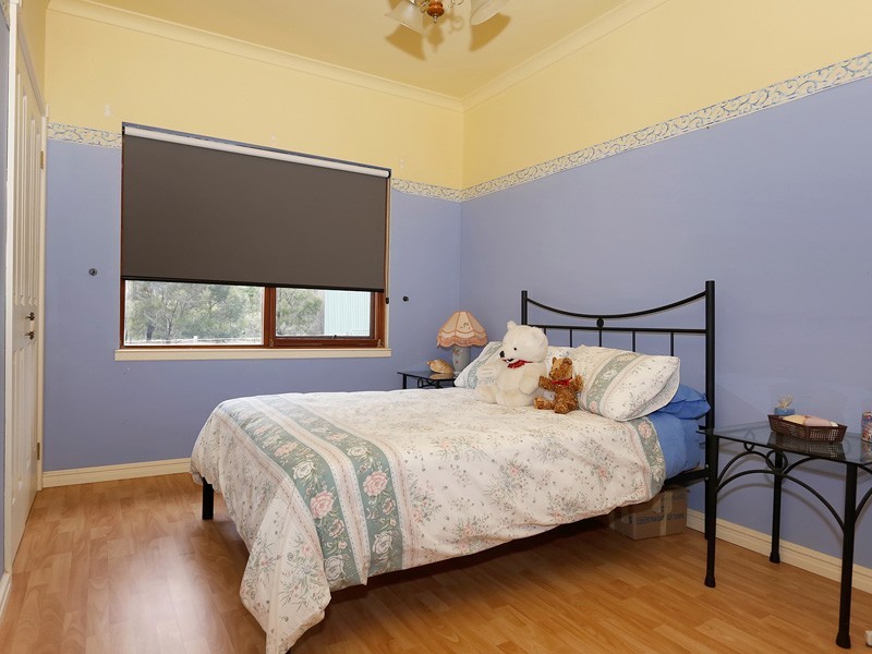 9 Santa Gertrudis Drive, Lower Chittering WA 6084