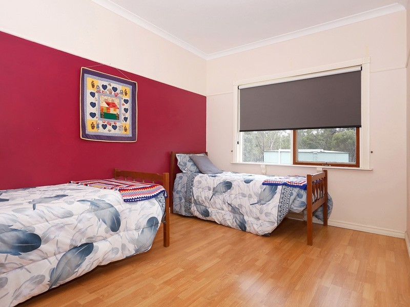 9 Santa Gertrudis Drive, Lower Chittering WA 6084