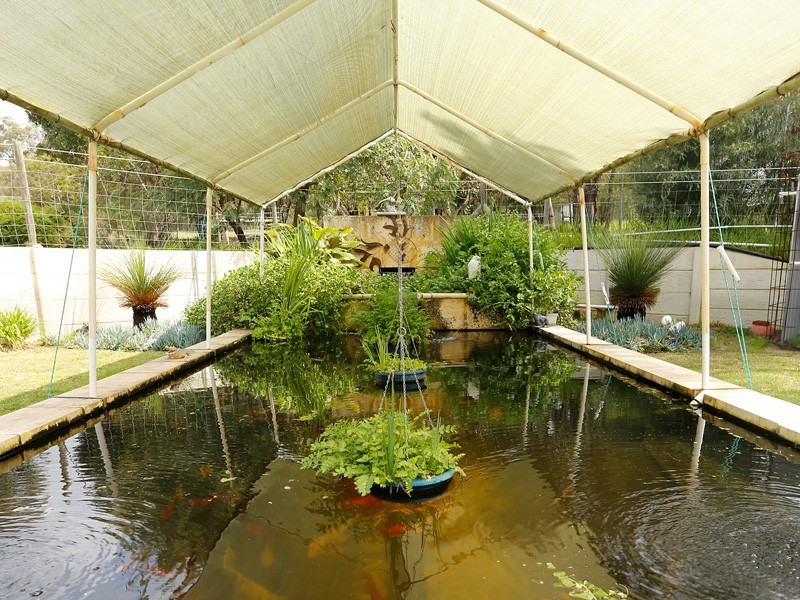 9 Santa Gertrudis Drive, Lower Chittering WA 6084