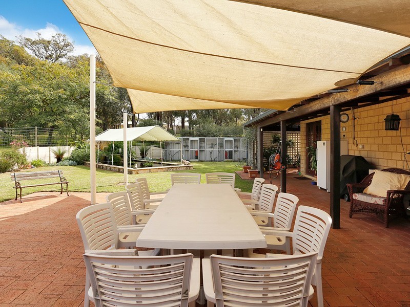 9 Santa Gertrudis Drive, Lower Chittering WA 6084