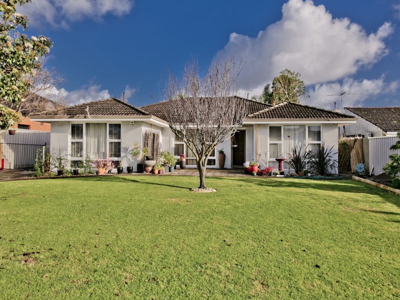 5 Wanndina Avenue, Dianella WA 6059