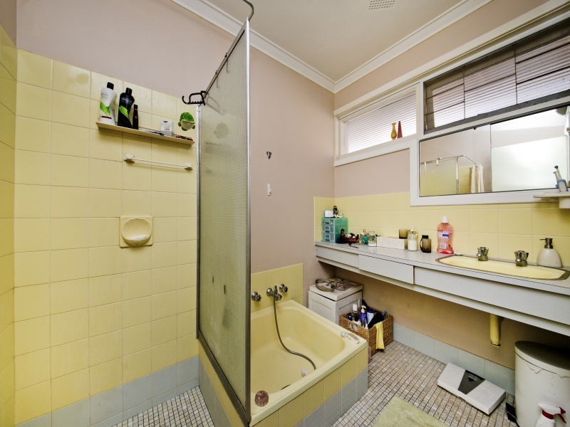 5 Wanndina Avenue, Dianella WA 6059