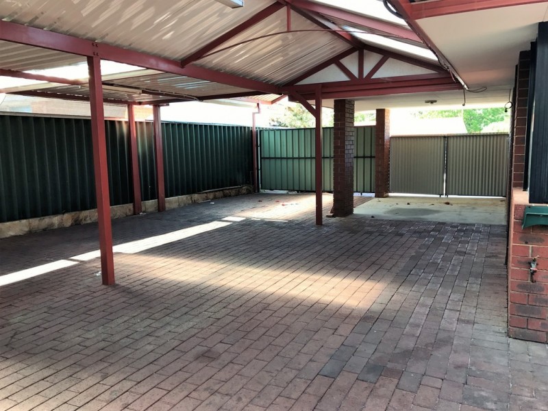 54 Bradley Way, Lockridge WA 6054