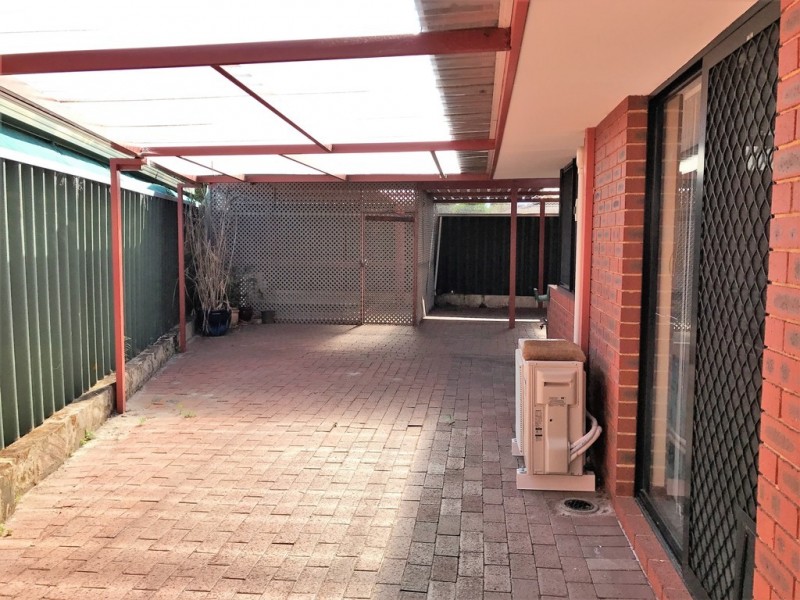 54 Bradley Way, Lockridge WA 6054