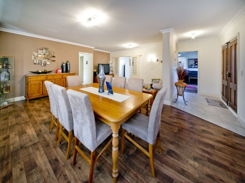 8 Cradle Close, Alexander Heights WA 6064